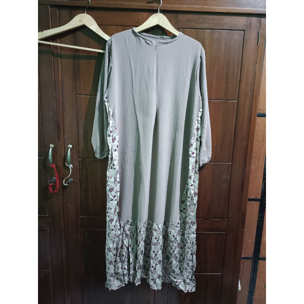 MAIRA DRESS CRINKLE KOMBINASI RAYON/ GAMIS MOTIF