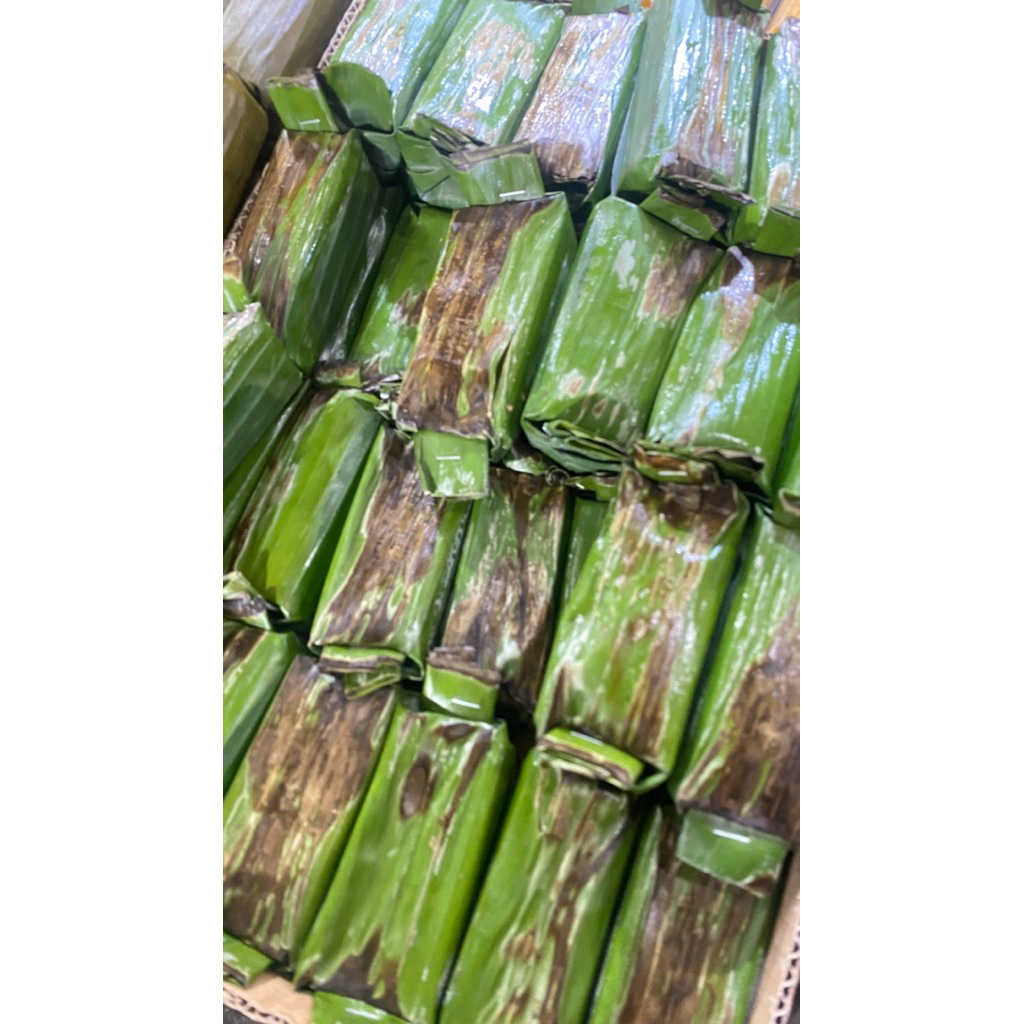 

LEMPER AYAM BAKAR JAJAN PASAR / LEMPER AYAM BAKAR DAUN PISANG / LEMPER MURAH ENAK FRESH