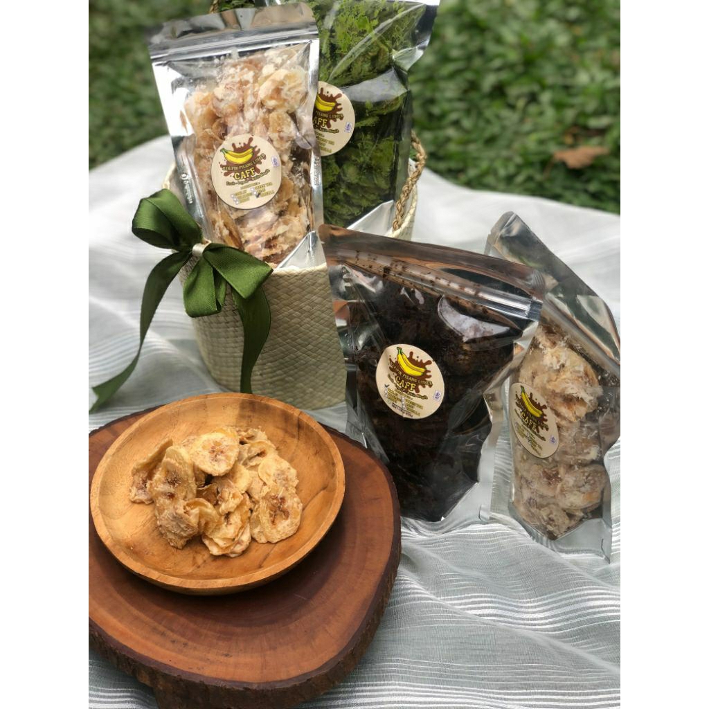

kripik pisang lumer caff