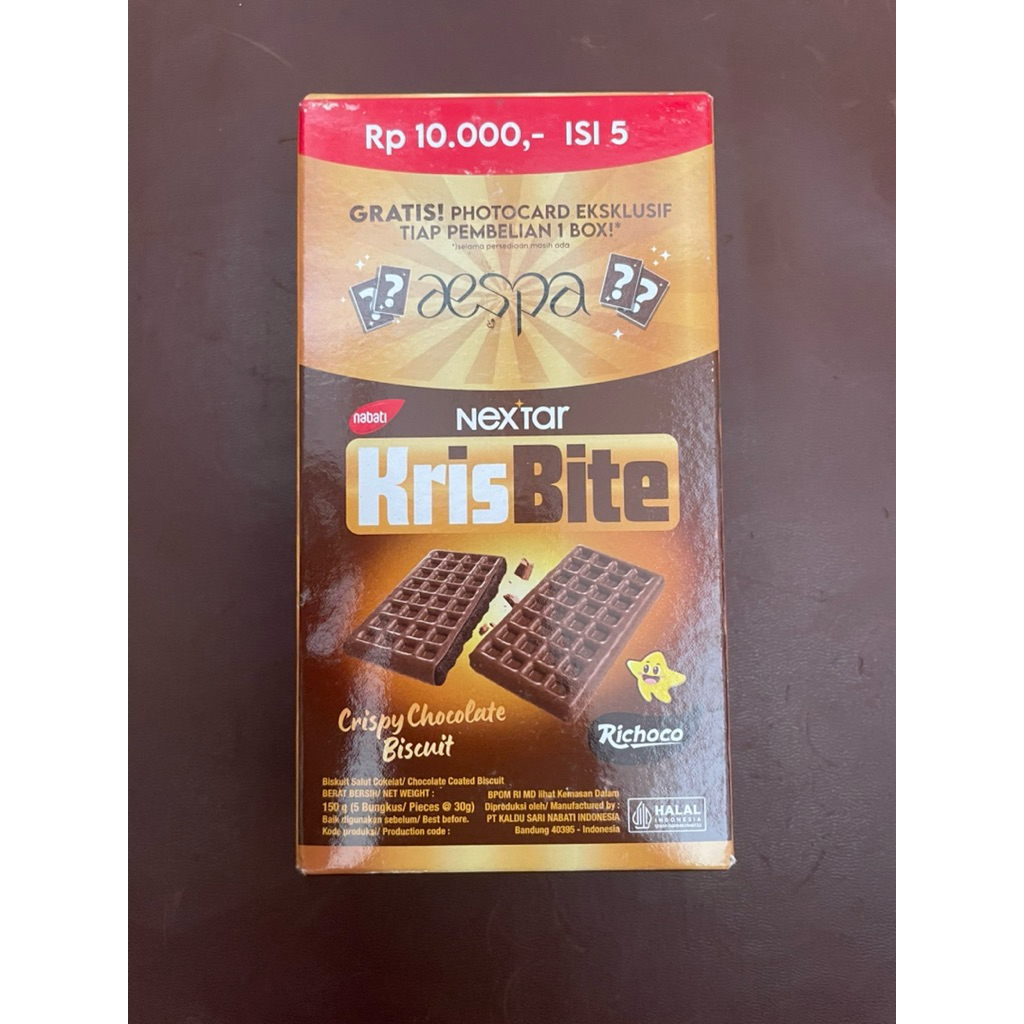 

Krisbite x Aespa isi 5 Free Random Photocard Aespa