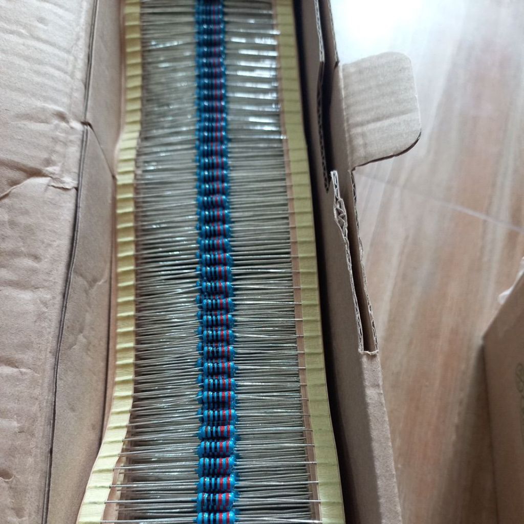 Resistor 220 ohm 1/2 watt 10pcs