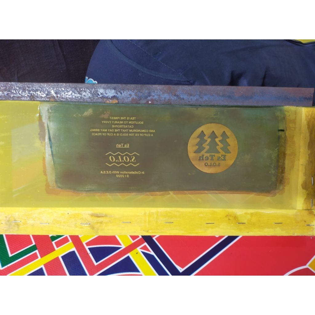 

Plangkan+screen sablon afdruk desain bisa request,dijamin anti ambrol,bisa untuk 10ribu lebih