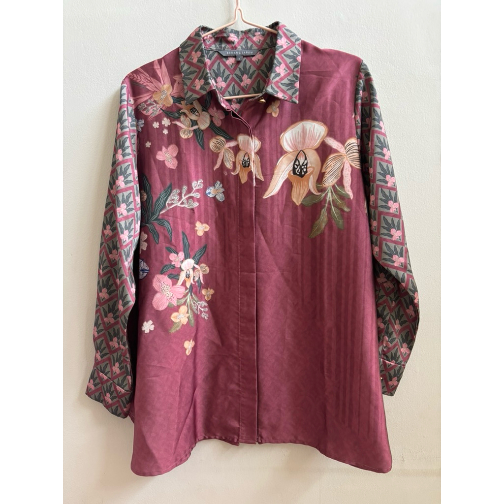 (PRELOVED) Benang Jarum Reverie Yoke Shirt Tea Rose L