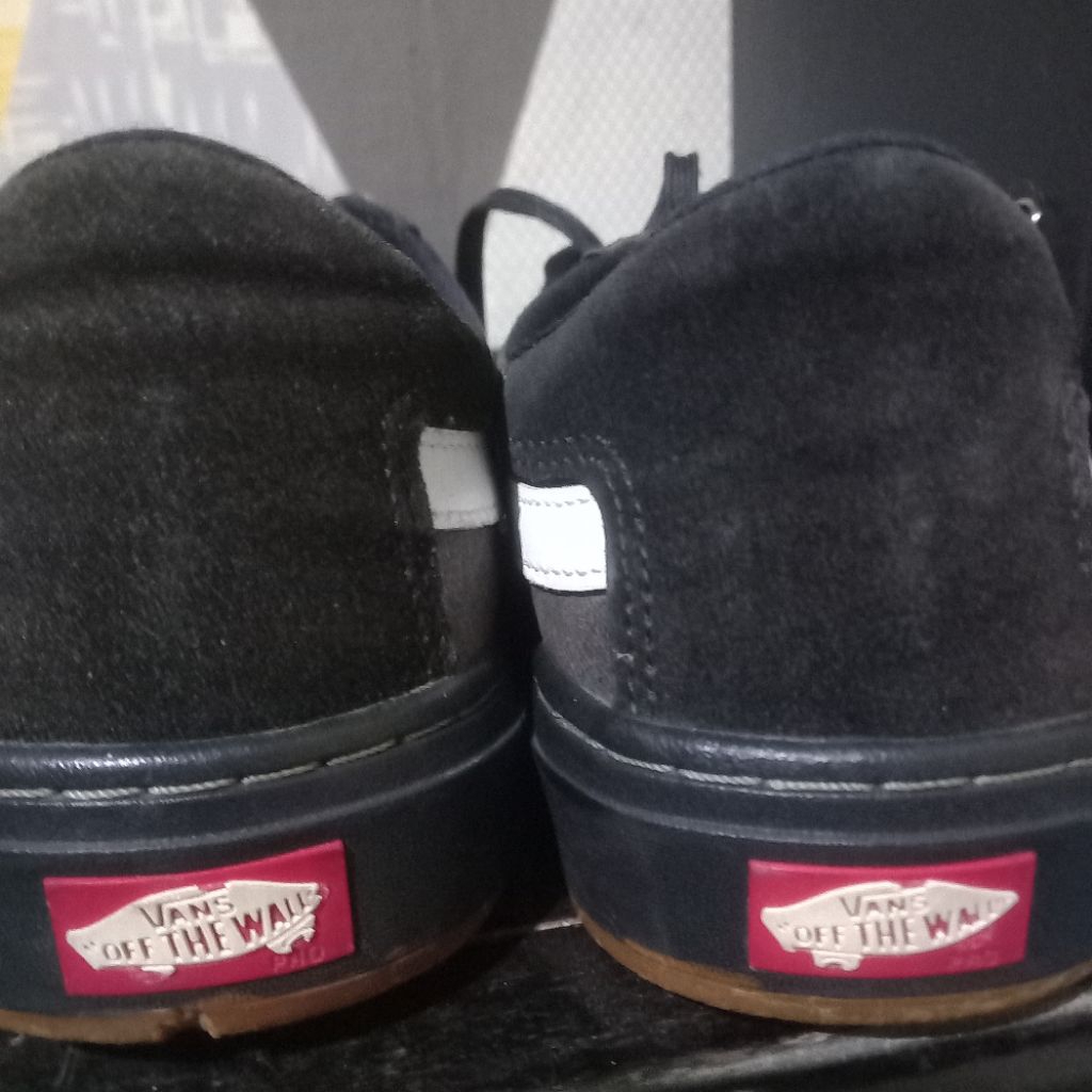 Sepatu skateboard Vans Berle Pro