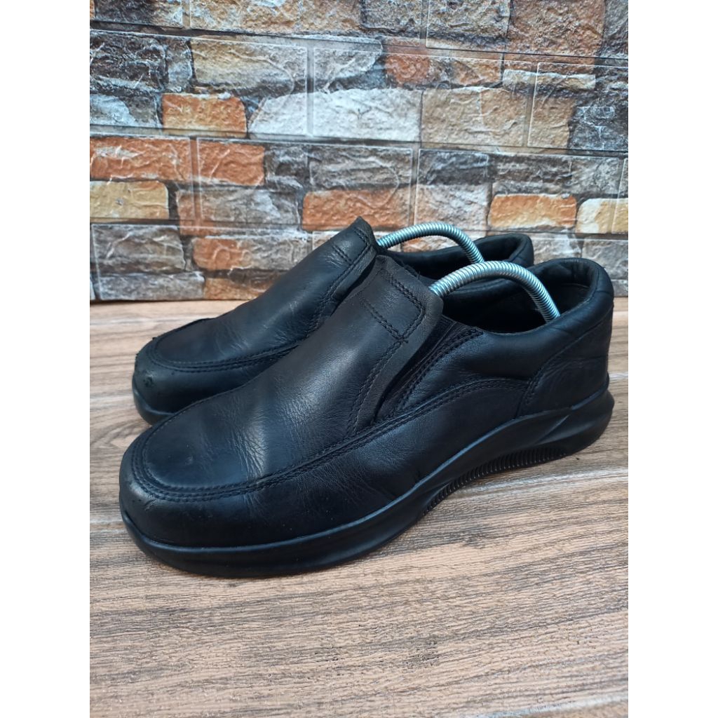 Sepatu kulit safety ujung besi oxfoard Original merk Red Wing 6646 Black size44 insol28,5 (rekomenda