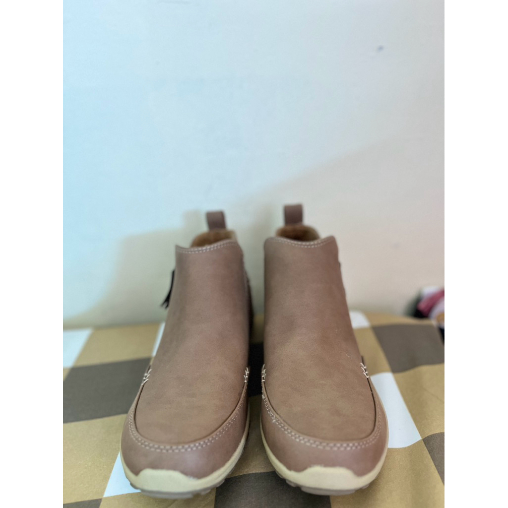 Dijual Sepatu Boots Skechers Wanita Original