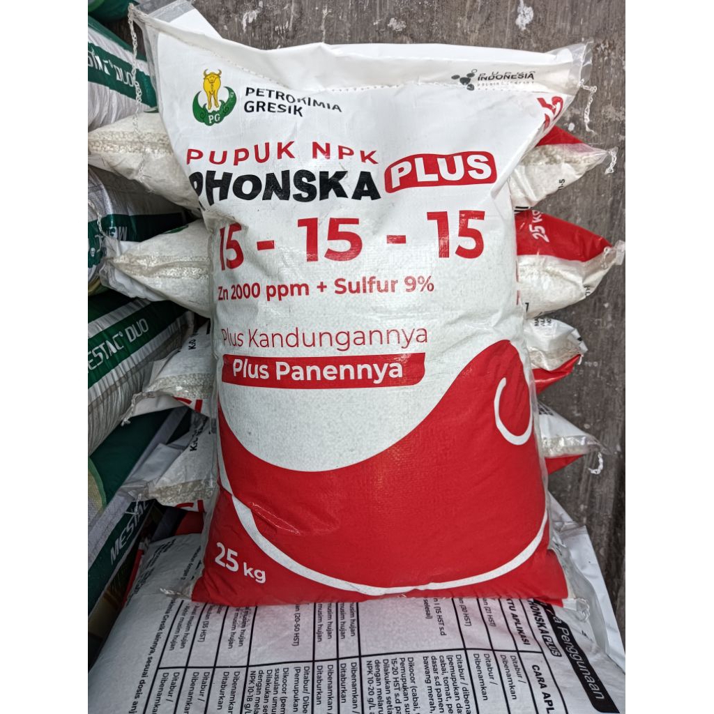 Phonska plus pupuk NPK 15-15-15 kemasan 25kg