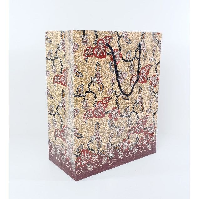 

Paperbag Premium Glossy Batik Lung Sekar Uk 26,5 x 13,5 x 33 cm