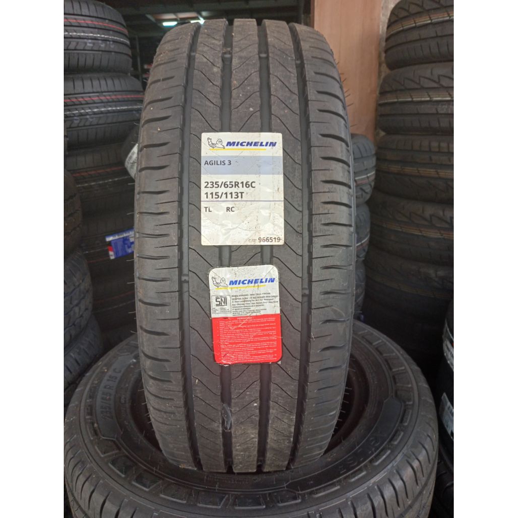 PROMO Michelin Agilis 3 235/65 R16 - Ban Mobil