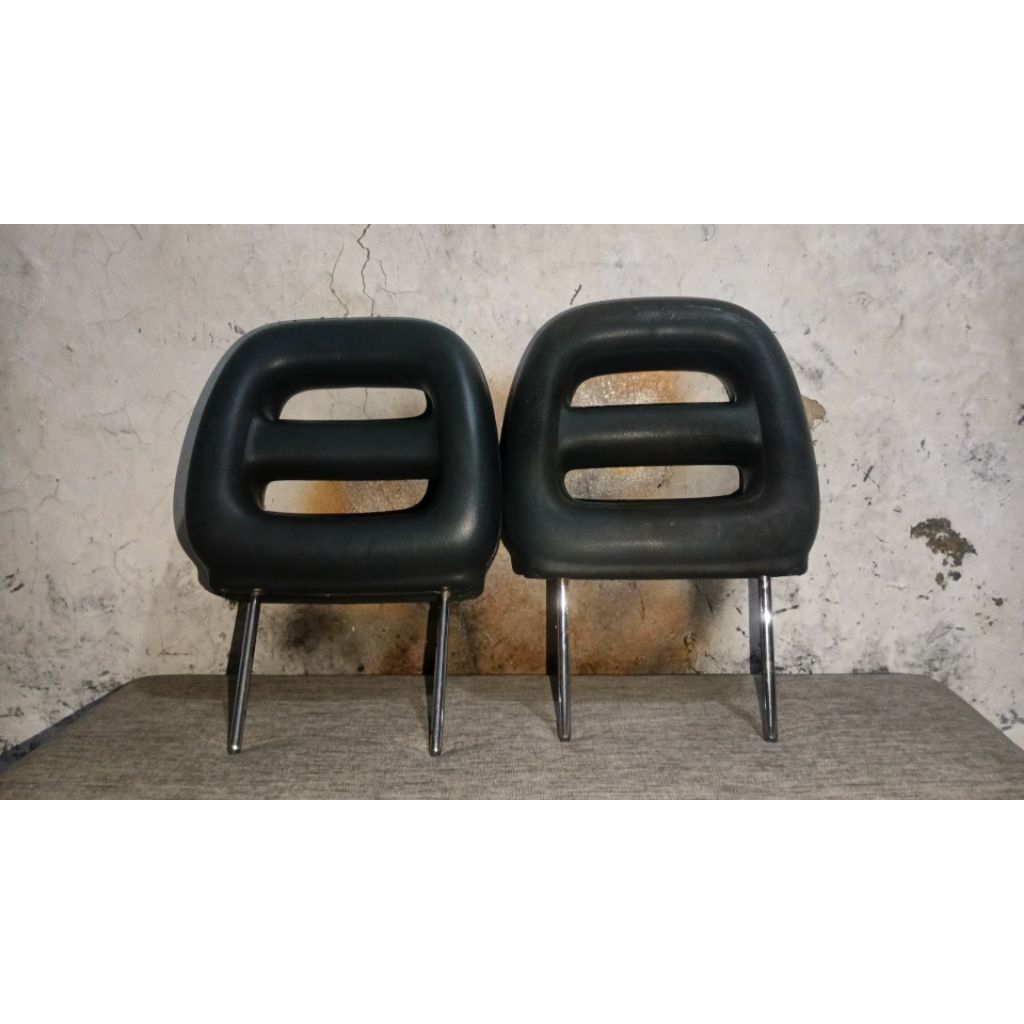 Headrest sandaran kepala mobil Daihatsu Taft gt/Feroza original 1pcs