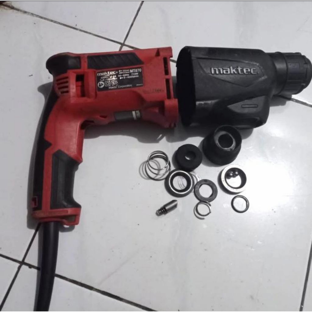 housing maktec mt870