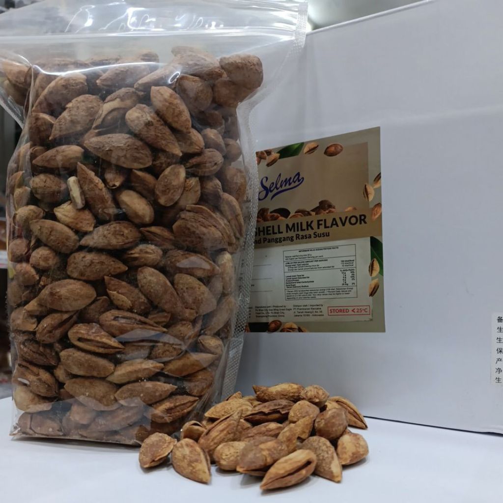 

kacang almond panggang Kulit 1kg | Kacang Almond Gurih manis