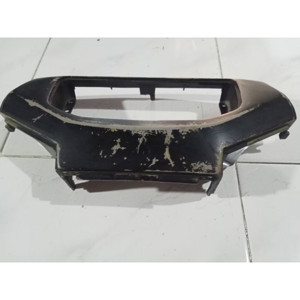 Batok lampu Yamaha v80 super Deluxe robot original second murah