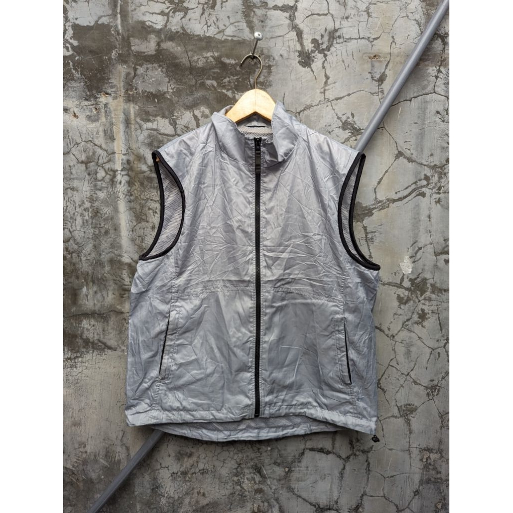 vest rompi UNIQLO original second