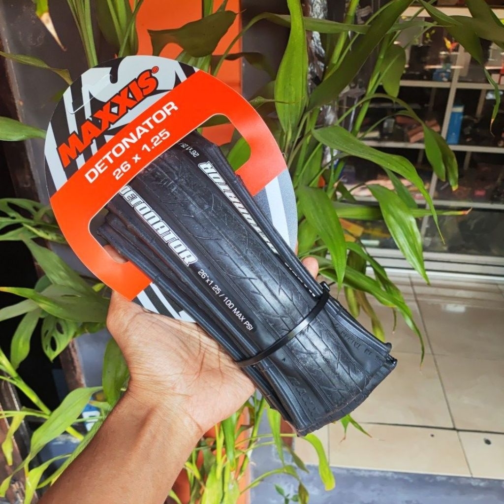 ban luar maxxis 26 x 1.25 kevlar 100 psi maxxis detonator ban sepeda mtb federal