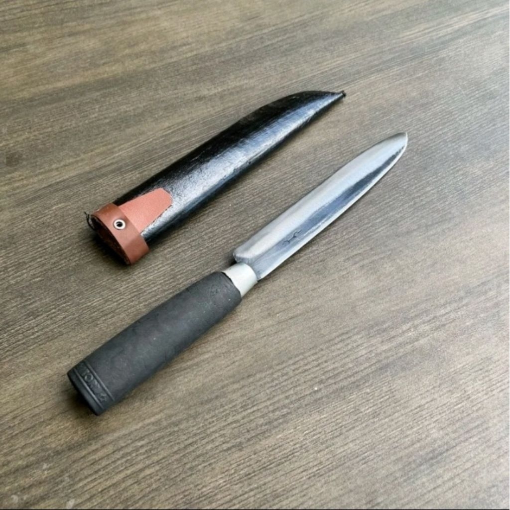 pisau dapur bahan baja hss