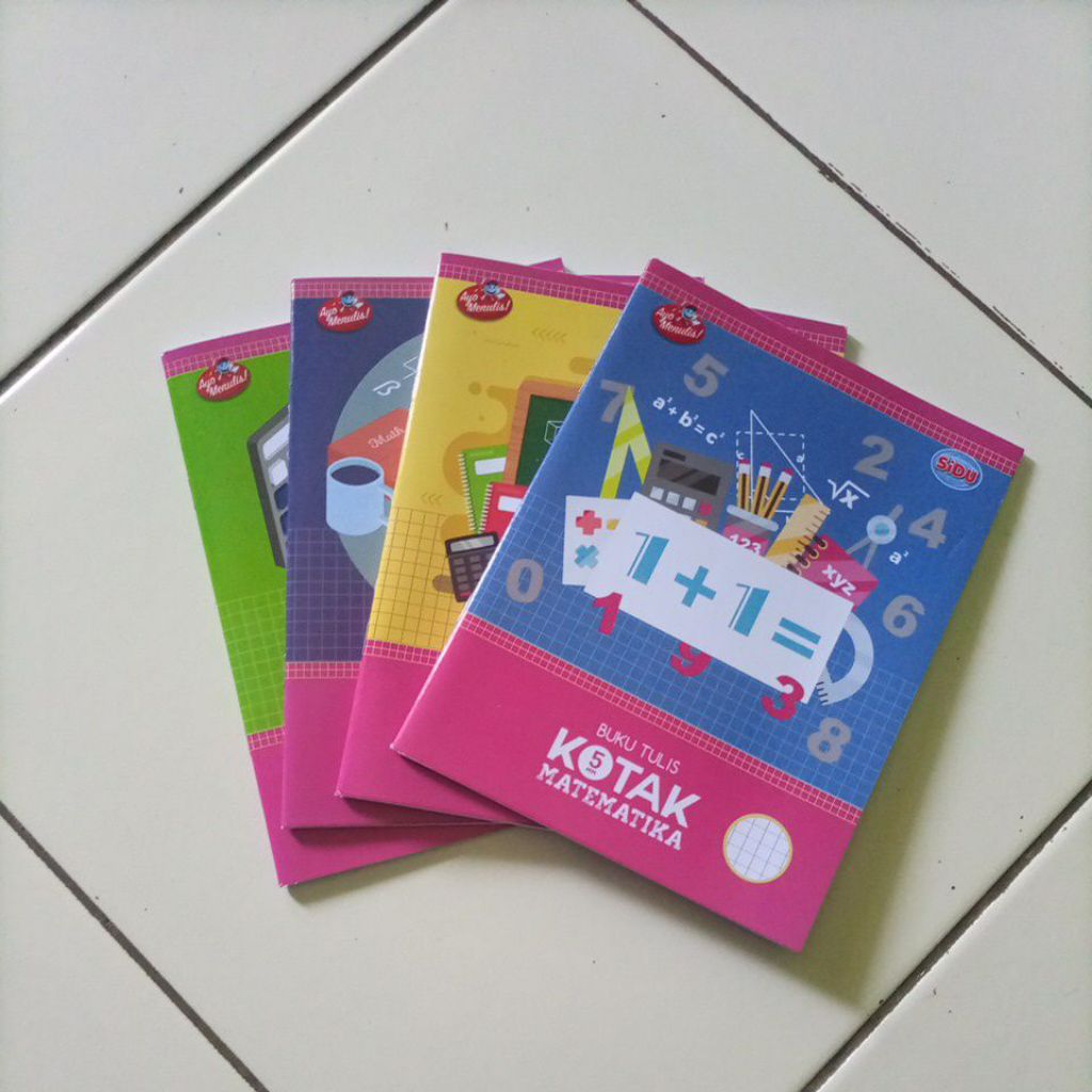 

Buku Tulis Kotak Matematika
