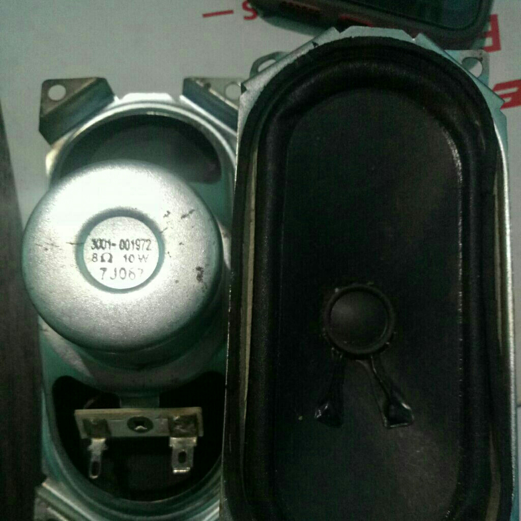 speker TV tekuk besar ukuran 6cmx 13cm