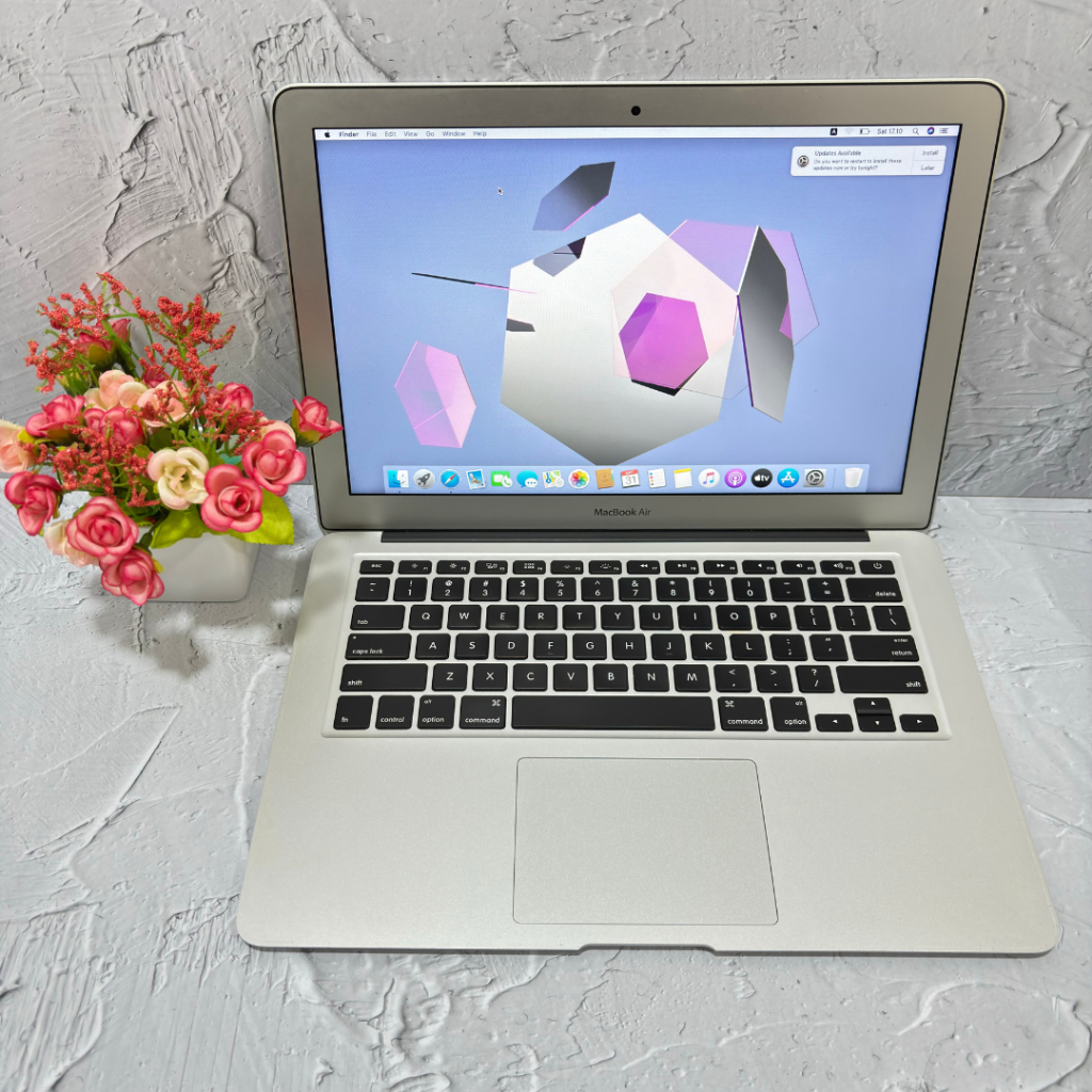 PROMO MacBook Air 13 inch MID 2011 A1369 CORE I5 1.6GHZ RAM 2 GB SSD 512GB Second Original