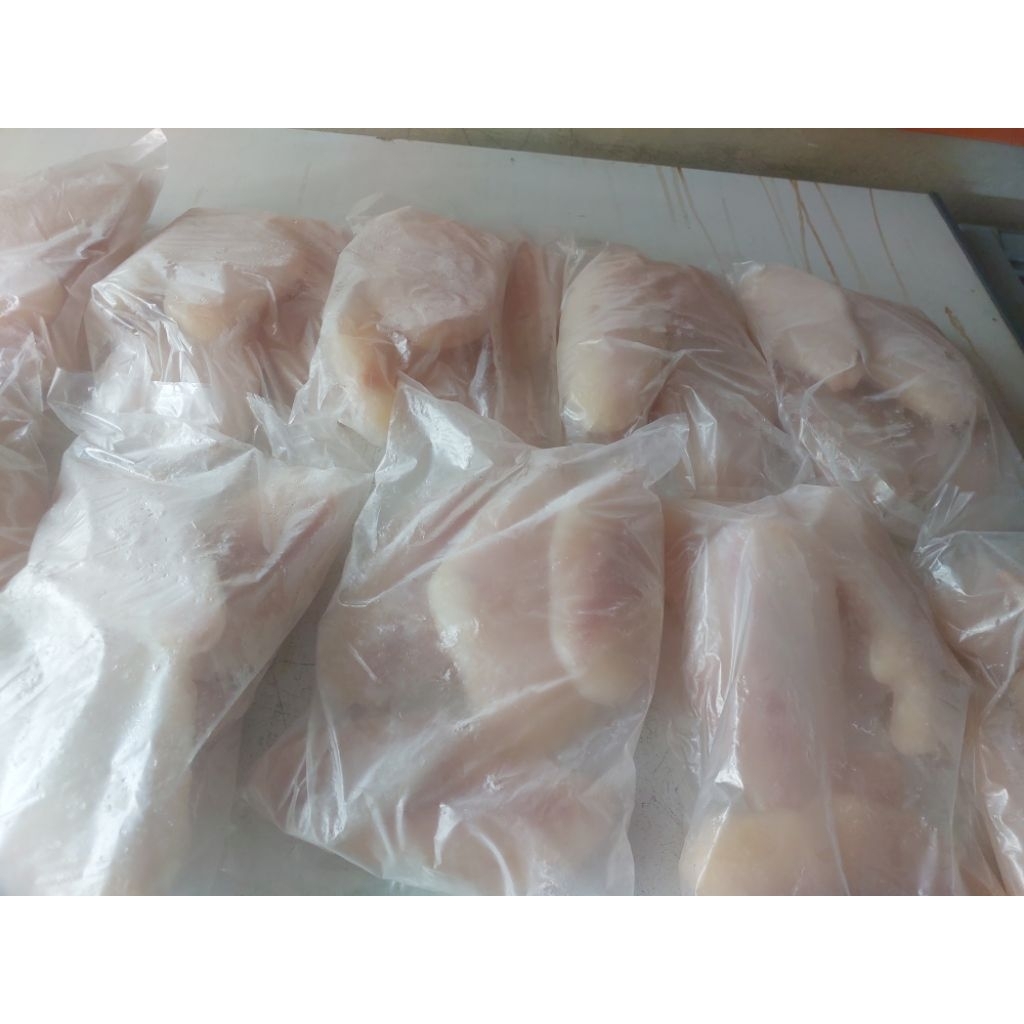 

IKAN DORI (1kg isi 4)