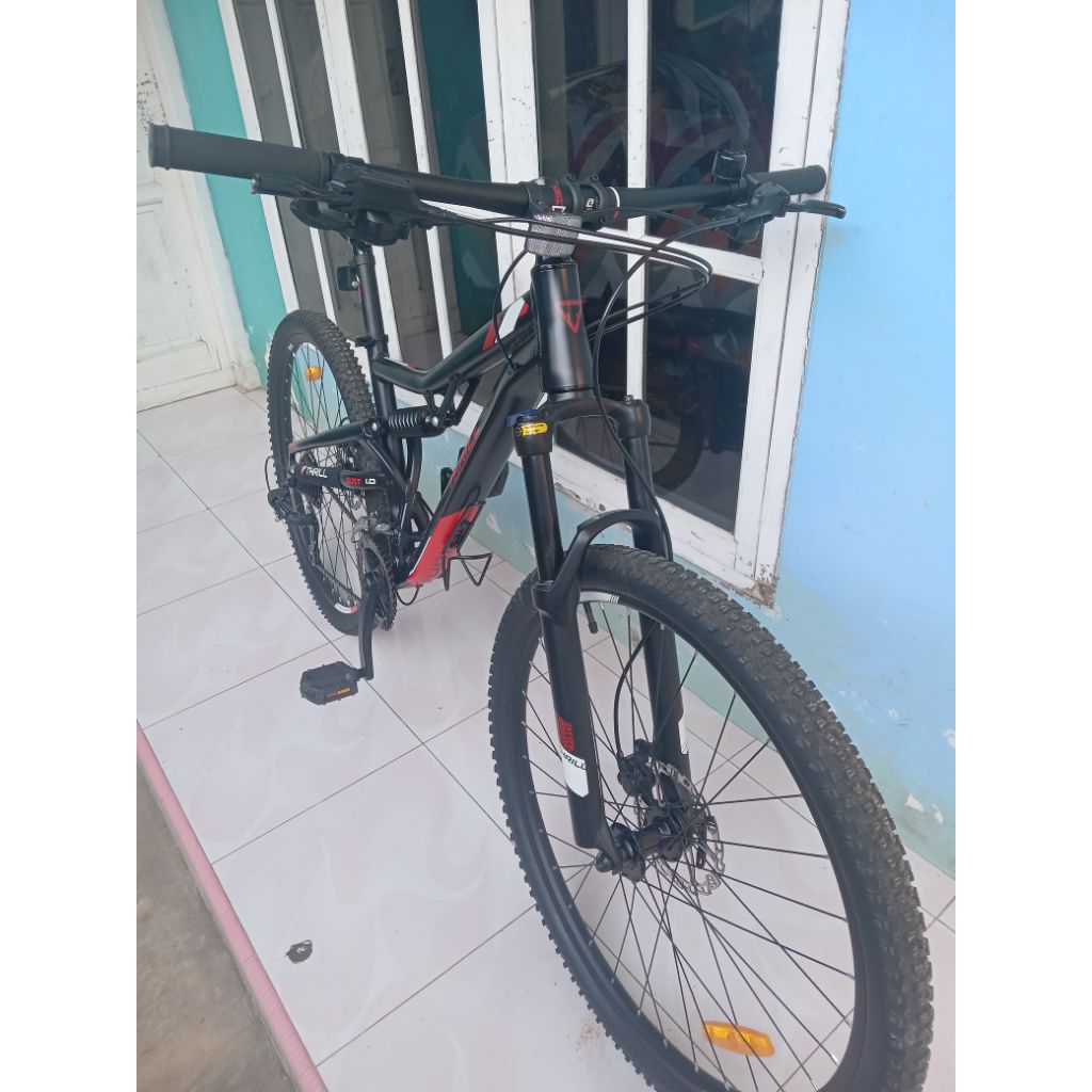 Spedah thrill oust 1.0