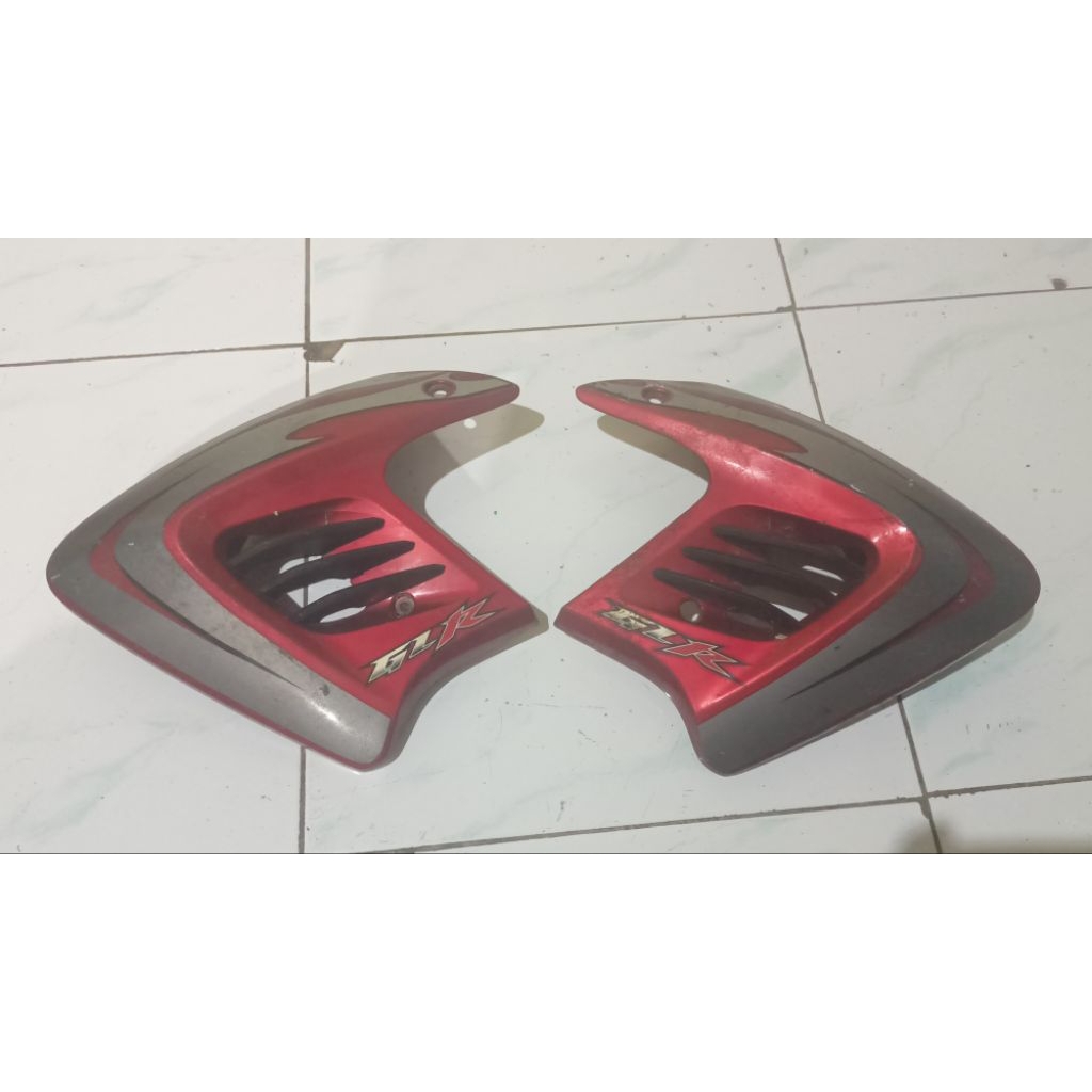 sayap luar tangki Honda tiger Revo MERAH ORIGINAL SECOND