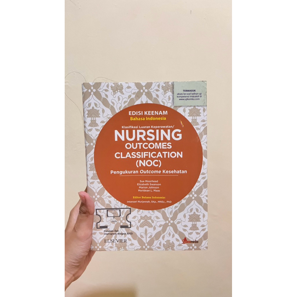 Preloved buku Nic Noc Keperawatan, Master Pocket Ielts & Grammar, Novel better than Movies