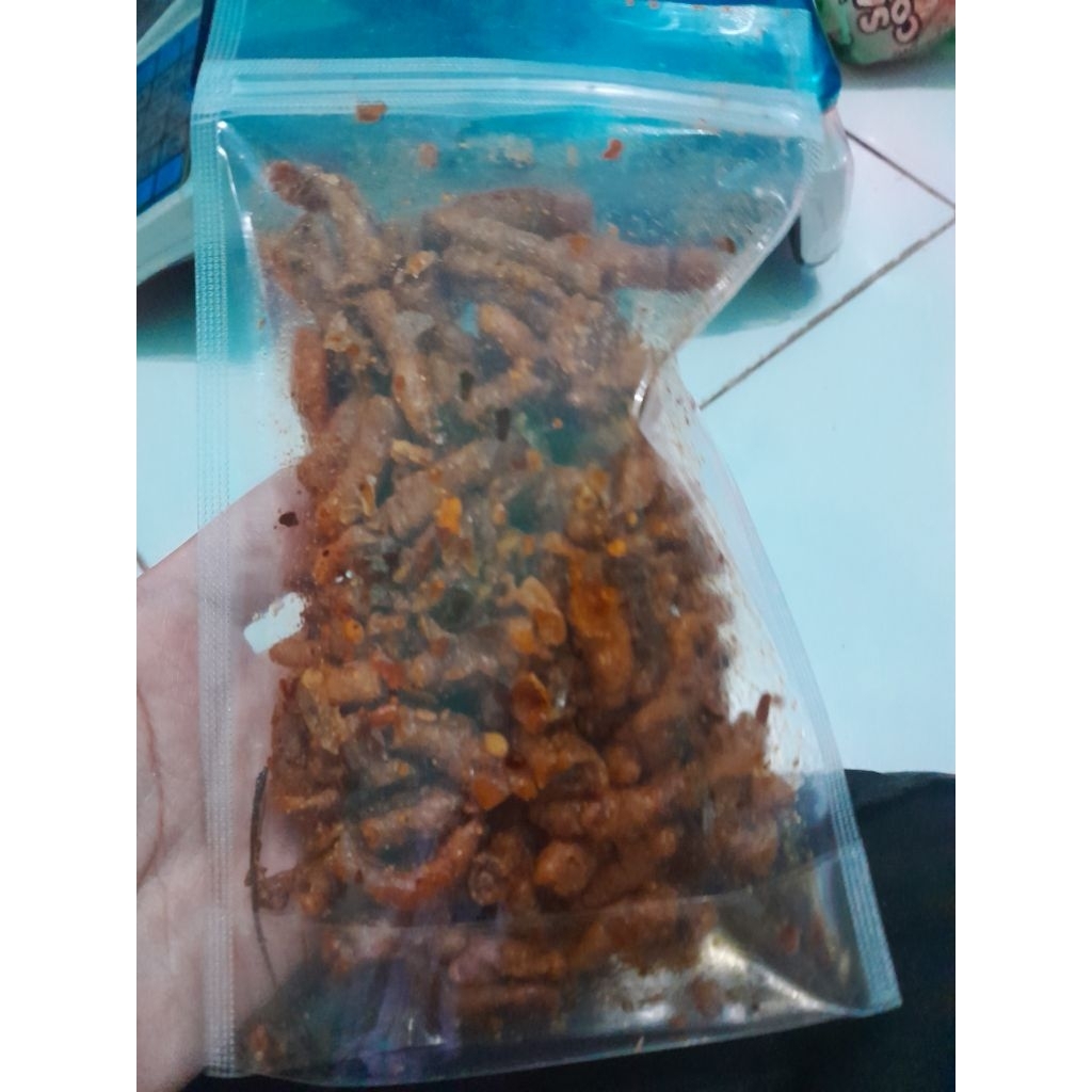 

Usus Krispi Pedas Sedang Daun Jeruk 100gr