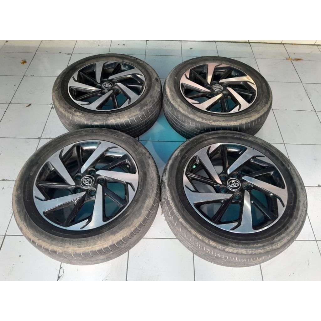 Velg Standar Oem Rush Ring 17 Lobang 5 Plus Ban 215 60 R17 Cocok Buat Terios Rush Grandmax Luxio Dll