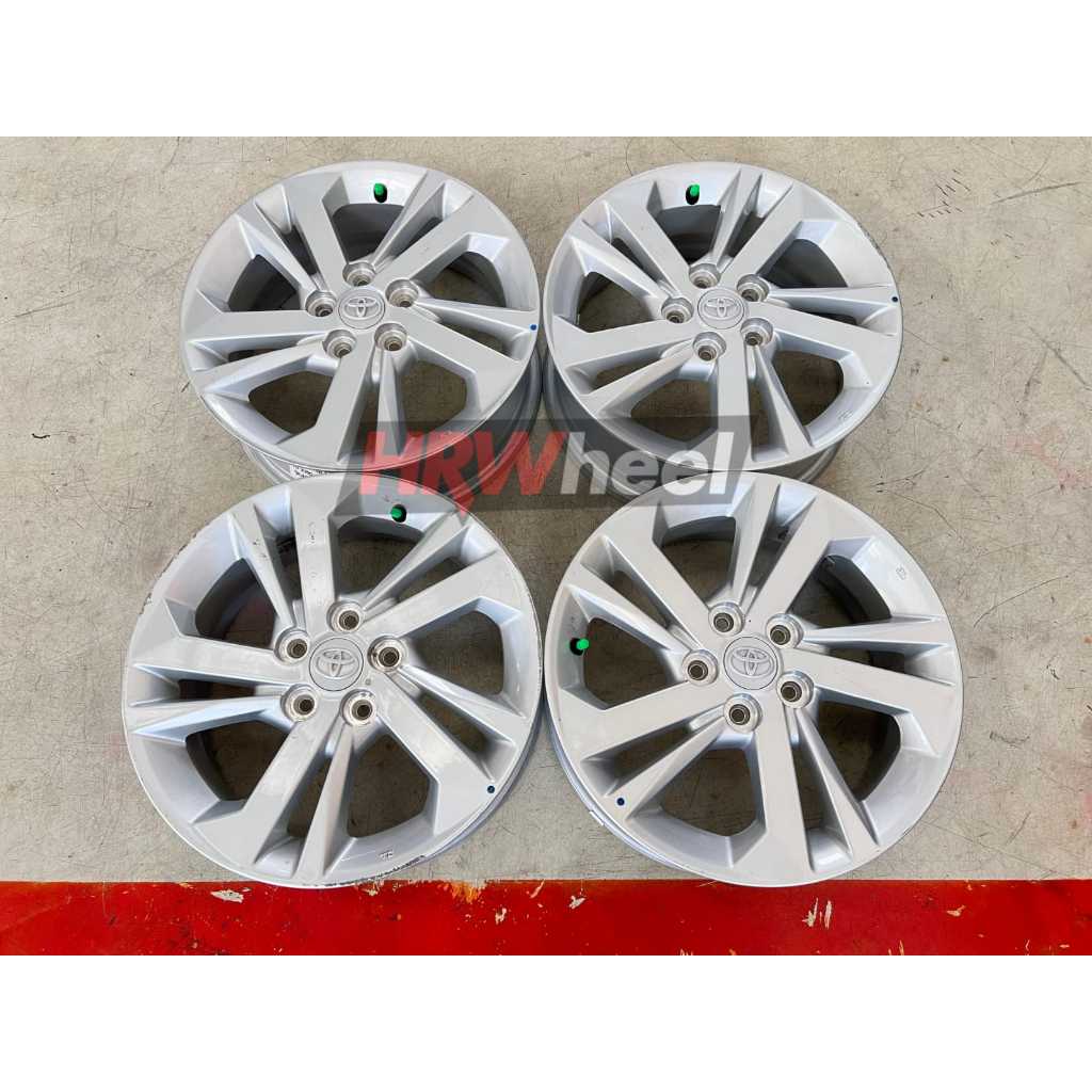 Velg Bekas Oem Toyota Avanza Ring 15 Pcd 5x100 Silver