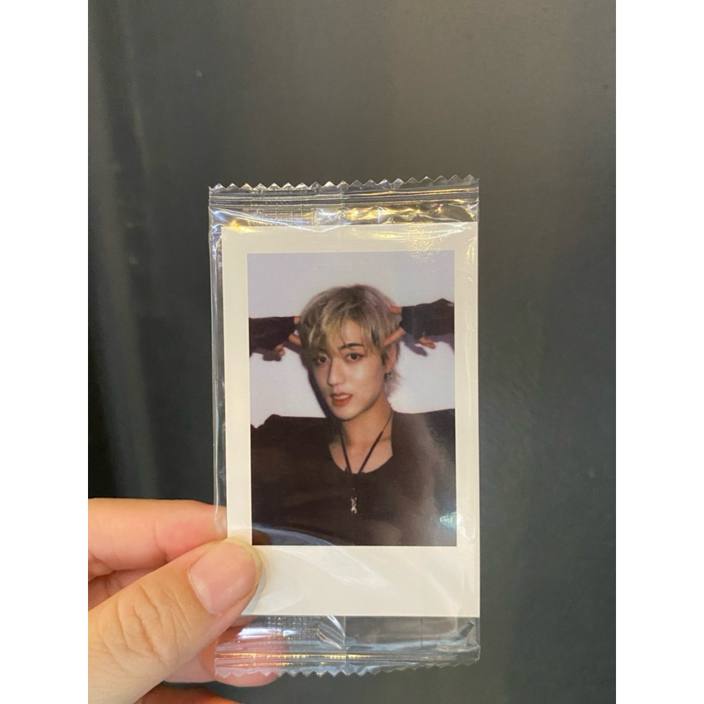 Treasure -- Reboot Official Benefit Weverse Sealed