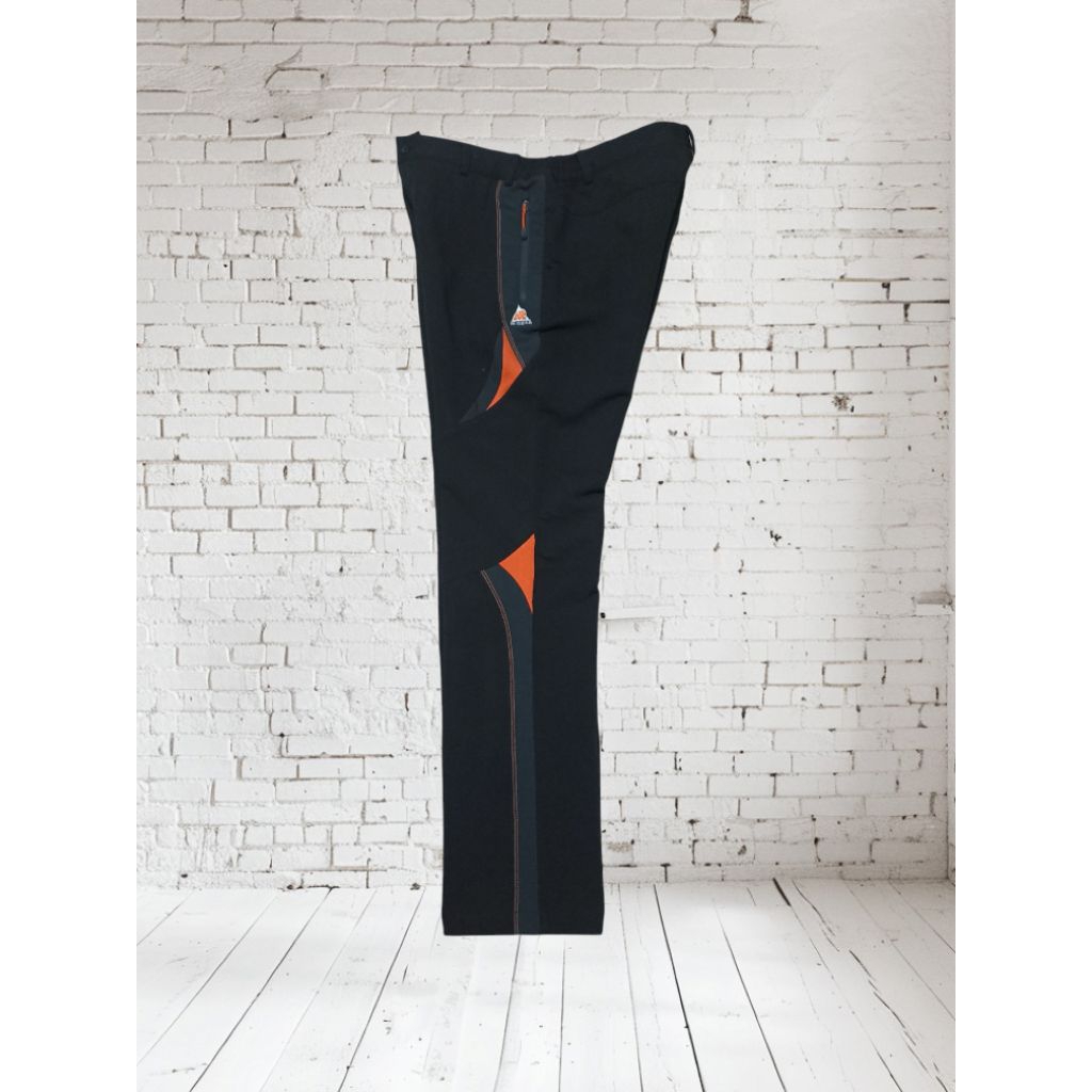 Celana Outdoor Mountain Gear size 35-36 softcell