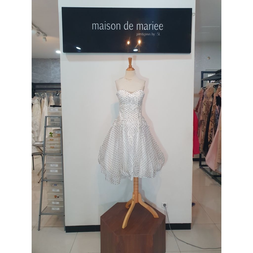 Preloved baju pesta pendek organza mini dress putih