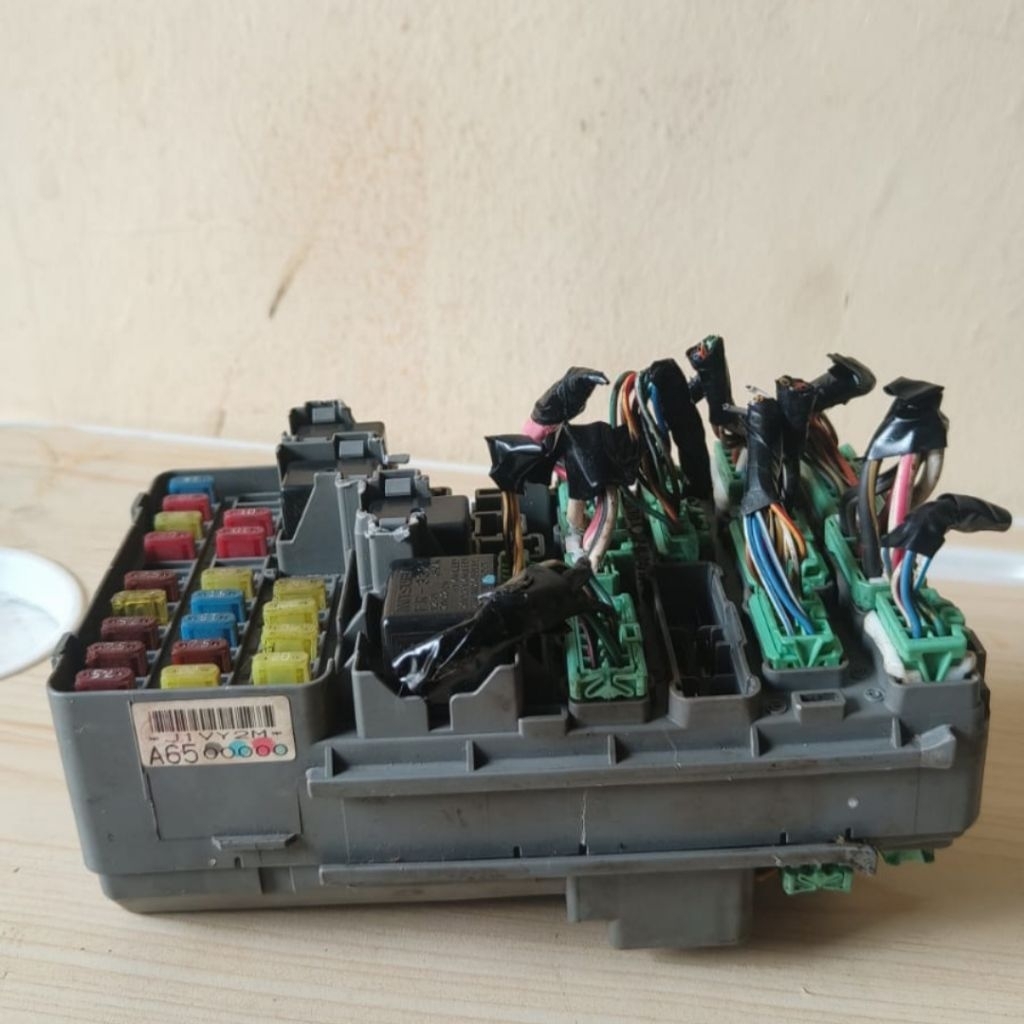Fuse box - boks skring dalam honda crv gen 2 2002 - 2006