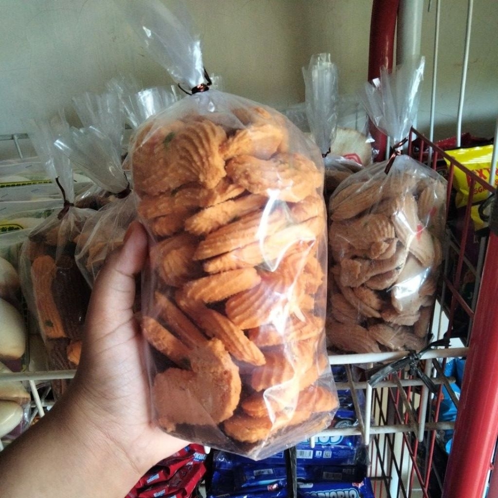 

Kue kering jadul ( Kue Surni ) 250gram