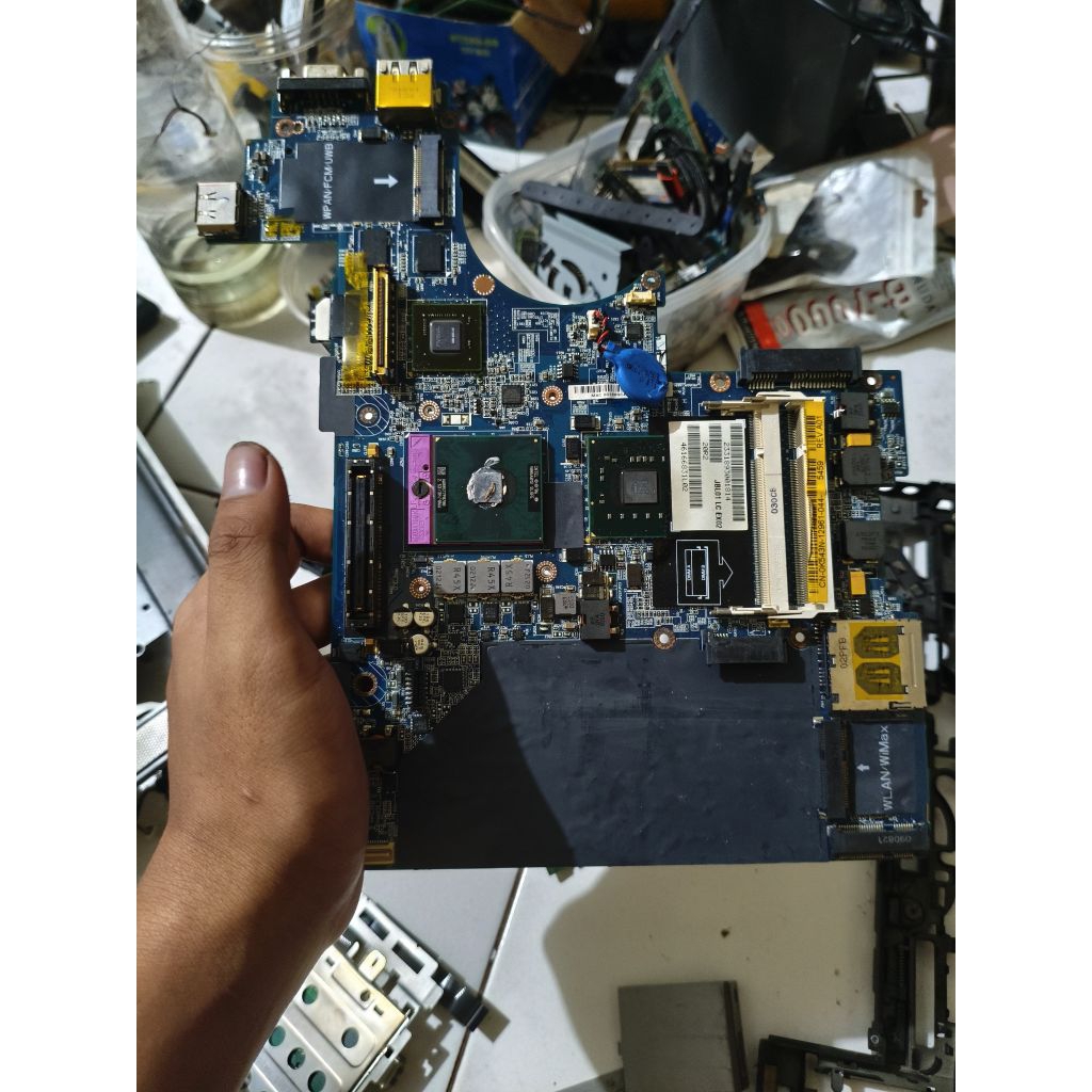 motherboard bawah laptop dell e6400 ori normal