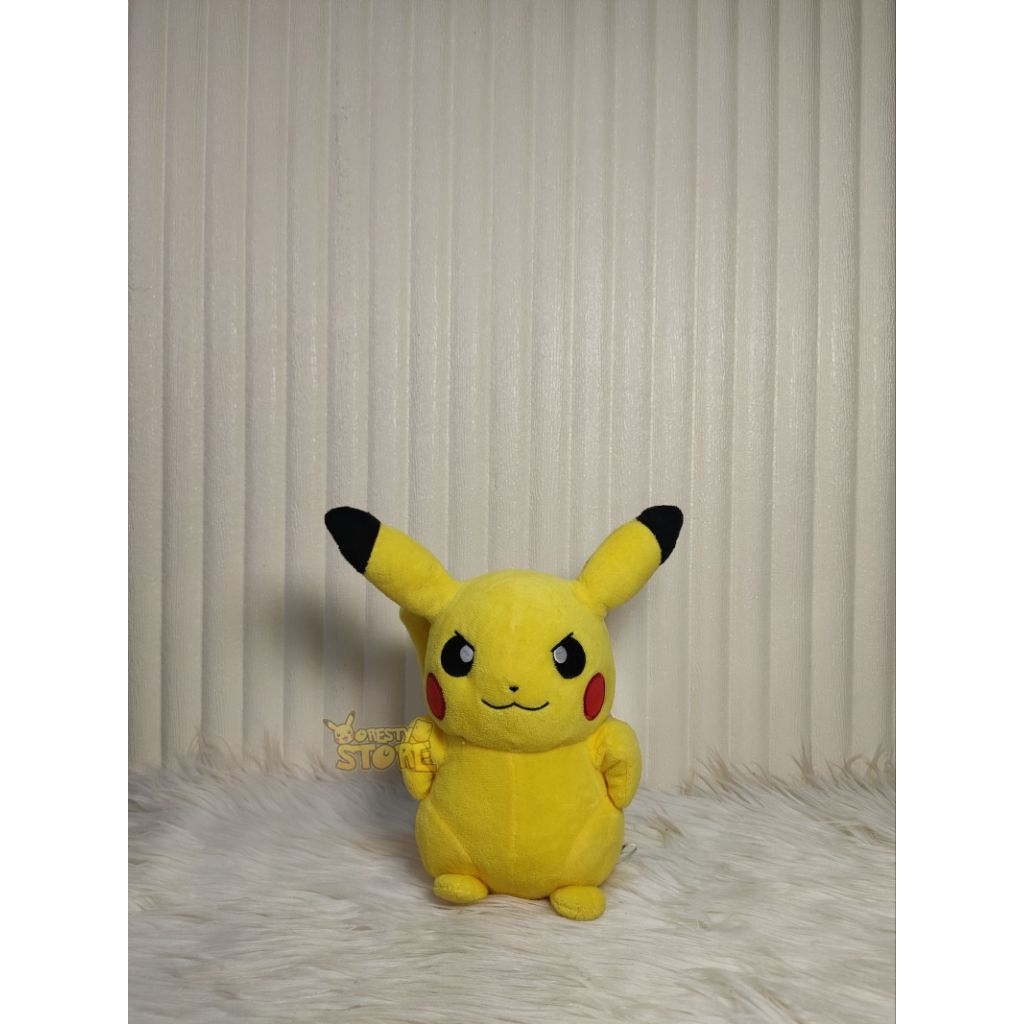 Boneka Pokemon Captain Pikachu - Takara Tomy