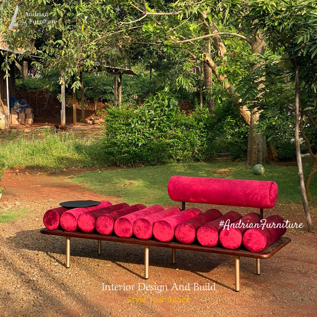 Sofa Lounge / Bench Minimalis Modern Industrial Maroon