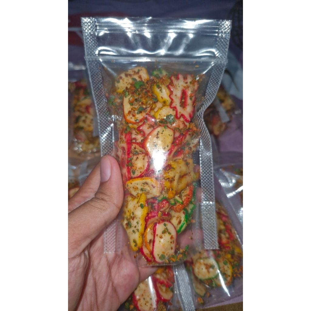 

Keripik Seblak Pedas Daun Jeruk