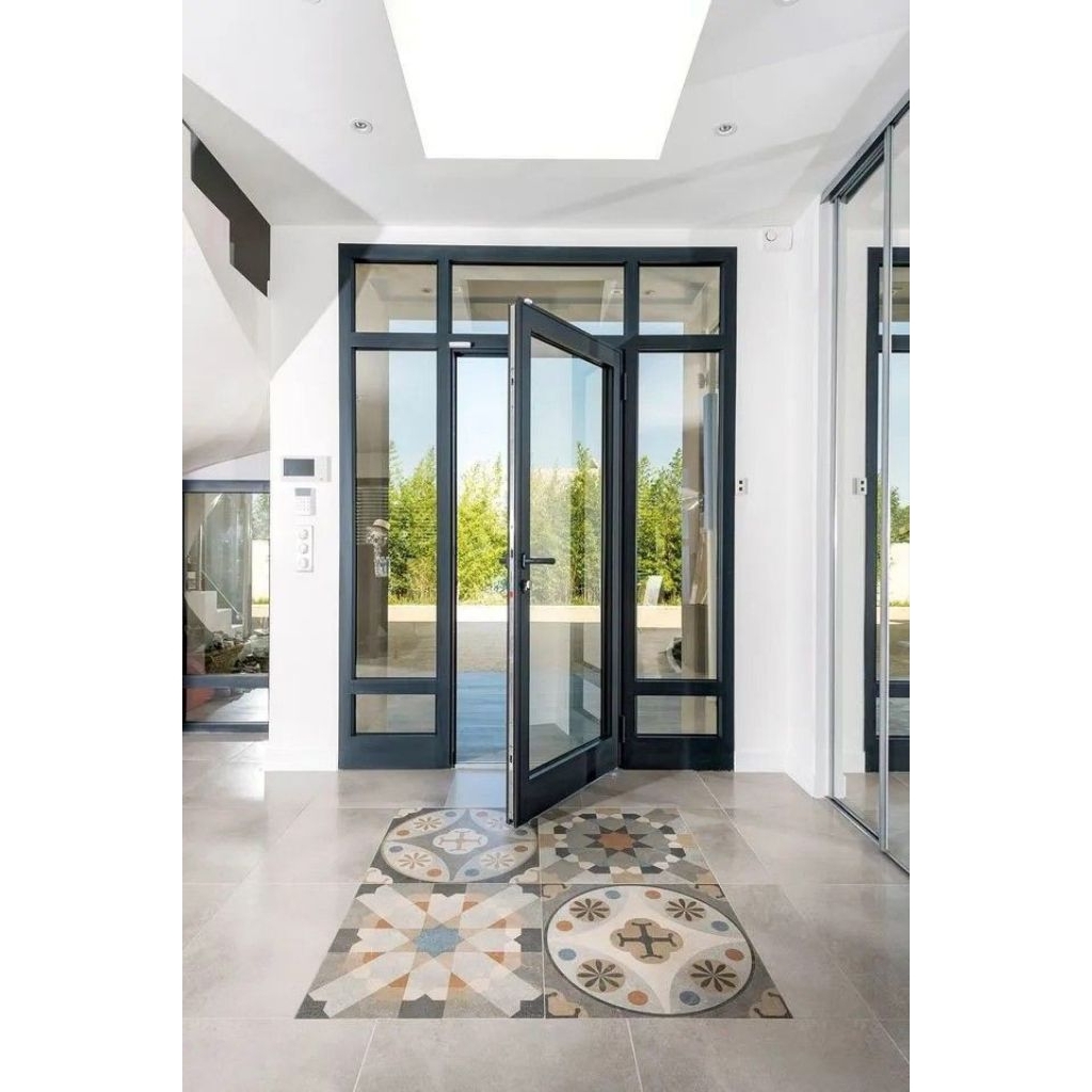 Kusen dan Pintu lipat aluminium dan kaca polos