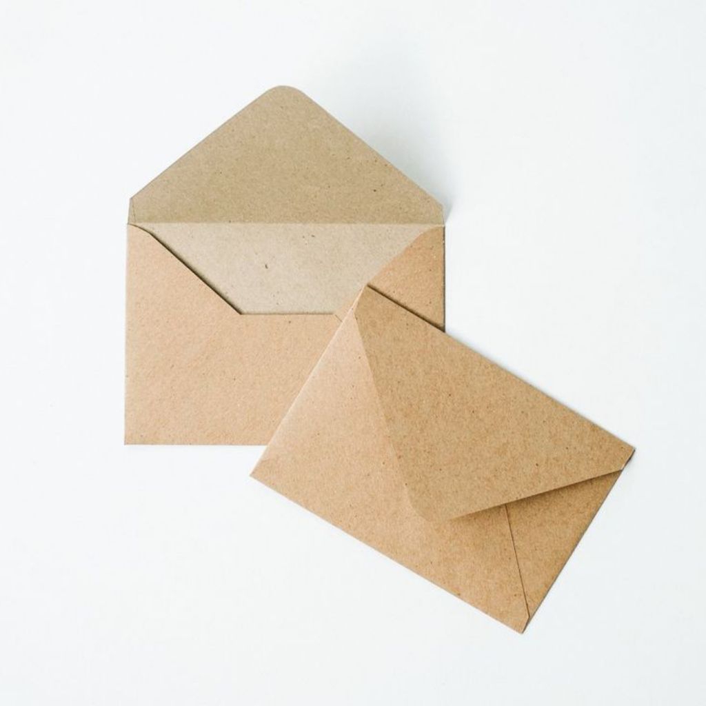 

Amplop kecil A8(6x8 cm) warna coklat Kraf ukuran A8, amplop kecil, Amplop kondangan, amplop weding, amplop kecil
