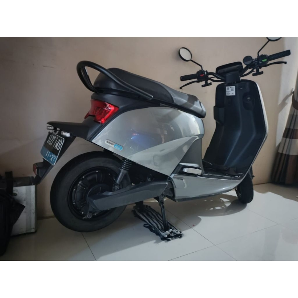 motor listrik NIU gova