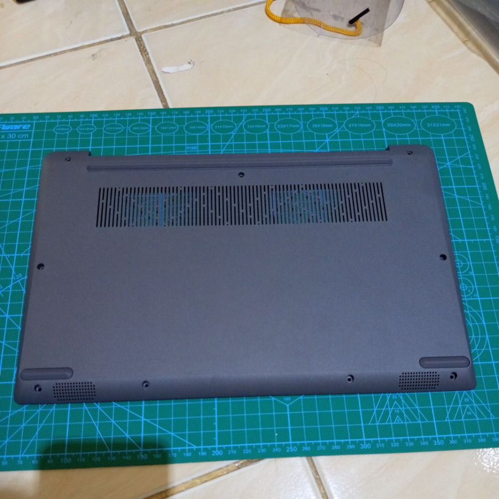 CASING BOTTOM BAWAH LENOVO IDEAPAD SLIM 3 14ITL6 14ADA6 14ALC6