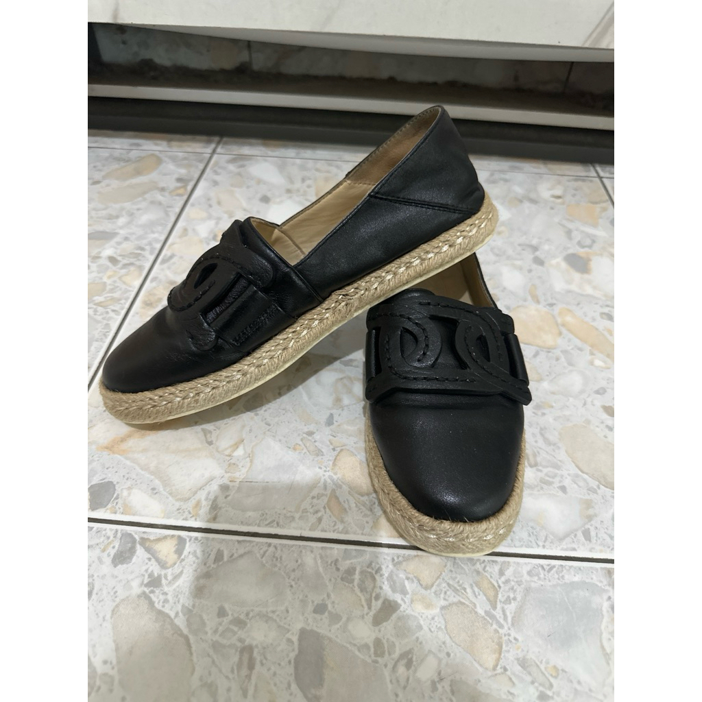 Preloved sepatu espadrilles To*ds size 36