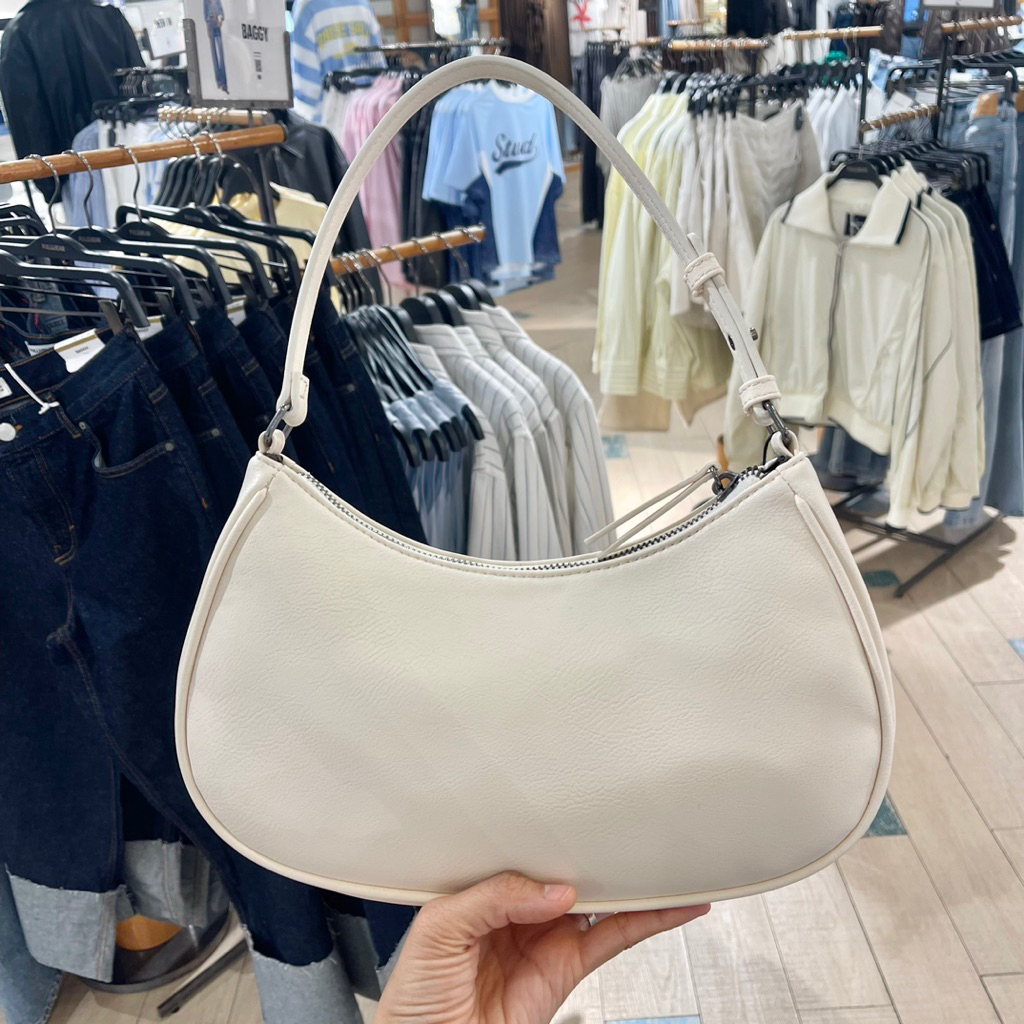Tas Pull and Bear Woman jastip jasa titip