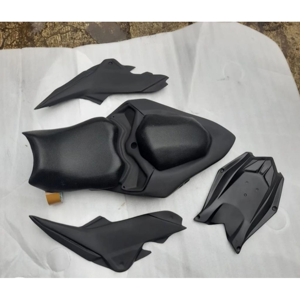 body belakang cb 150 new model cbr250rr