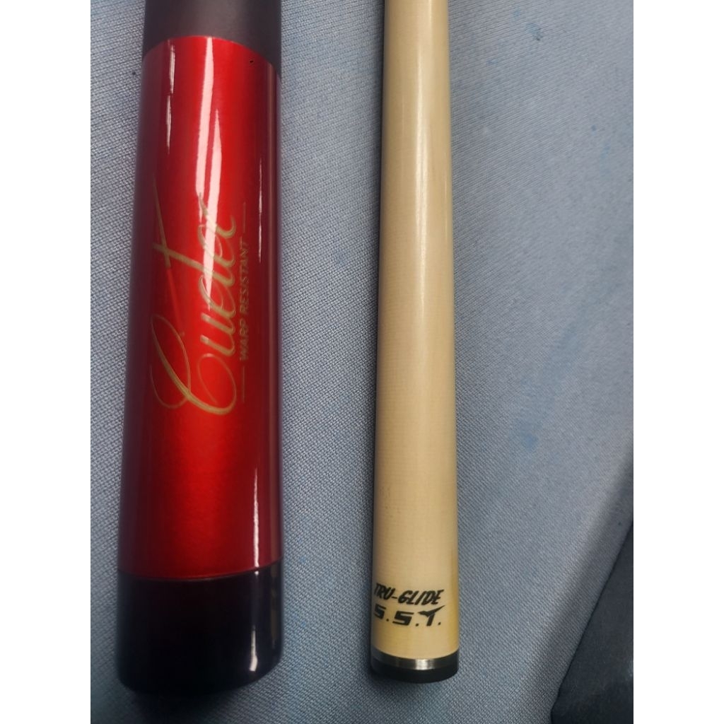 Stick / stik / Cue Biliar CUETEC Prestige Series CT 9274 Red