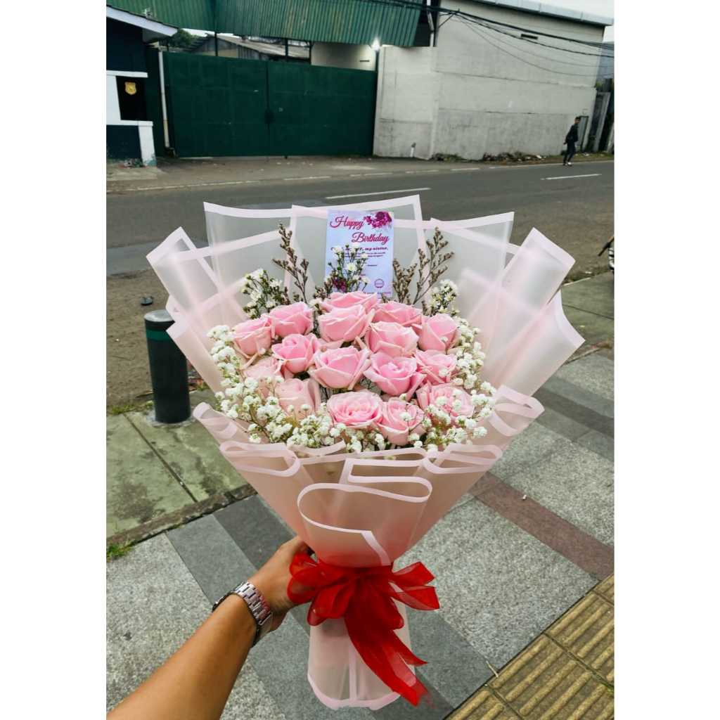 Bucket bunga/Buket bunga /Jual bucket bunga /Bucket bunga murah/Bucket bunga cantik /Bucket bunga se