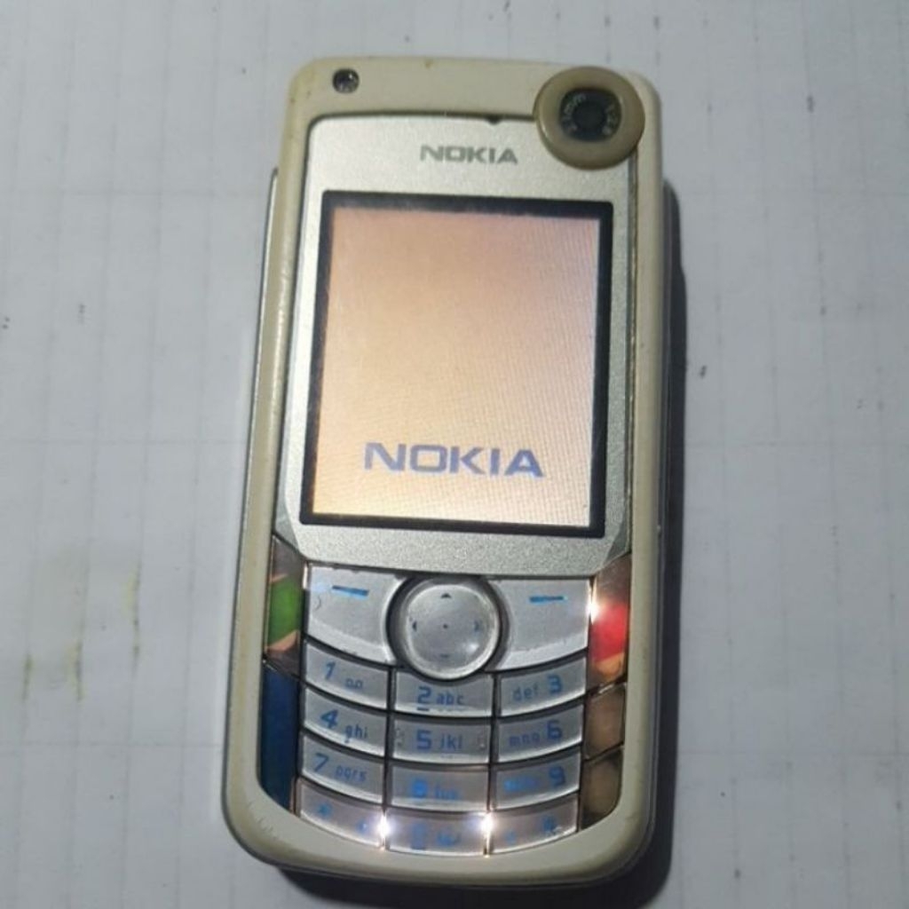 NOKIA 6680