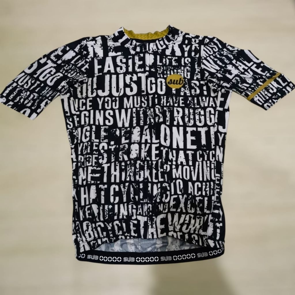 Sub Jersey wordle premium series sz M bekas